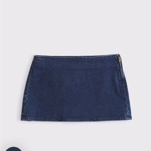 Abercrombie & Fitch The A&F Scarlett Mini Skort *MEDIUM WASH* Denim size 12